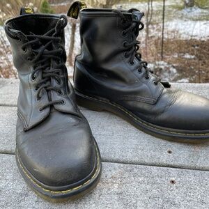 Dr. Martens Men's 1460 Boots Black Size 11